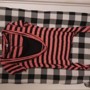 Love Me More Shirt (W230)